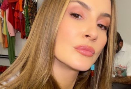 Mãe de 3, Claudia Leitte fala sobre tempo para se amar