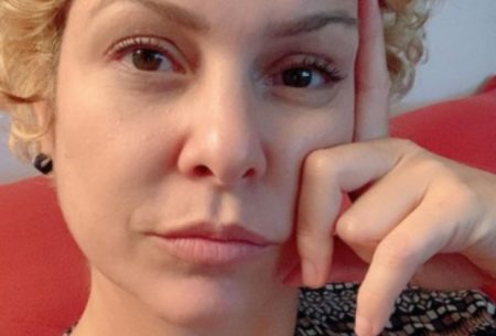 Bárbara Borges posta foto da época em que lutava contra o alcoolismo