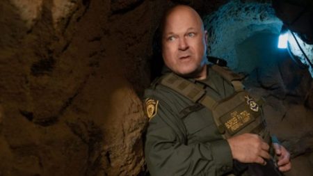 Filme da Tela Quente de Segunda (16/08): Coyote