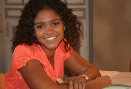 Prova de Amor – Capítulo de Quarta-feira (18/08): Lúcia conta para Jonas que está interessada em outra pessoa
