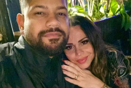 Viviane Araújo celebra um ano de casamento civil e se declara para esposo