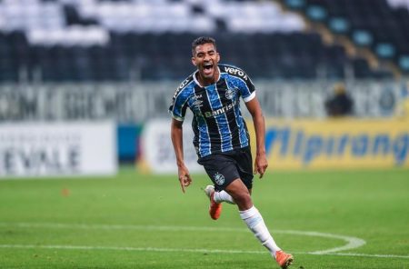 Grêmio x Palmeiras  Veja como assistir ao jogo AO VIVO online