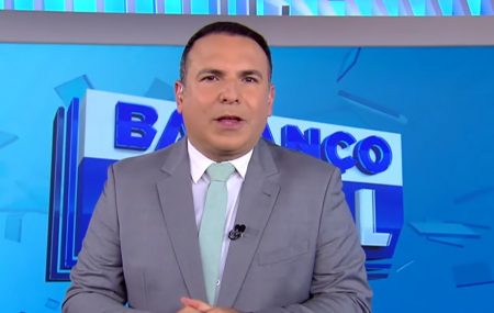 Reinaldo Gottino explode com golpistas que fecham estradas e dá opinião sincera na Record