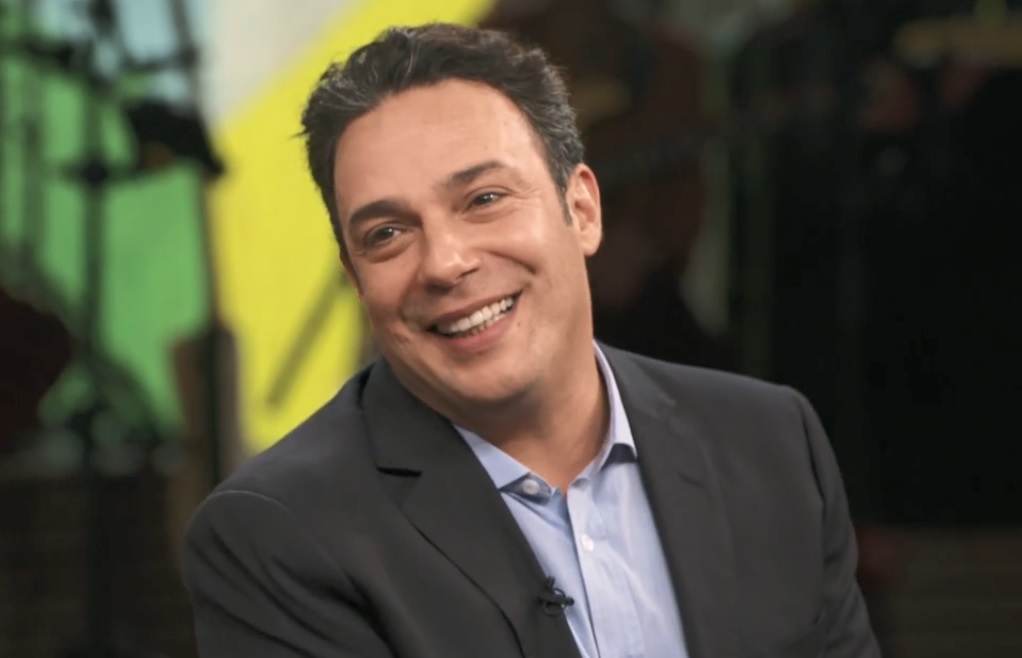 Marcelo Medici reage a comentário e diz se já recebeu convite para “suruba” na Globo