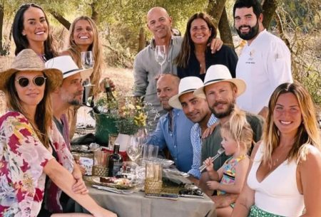 Fernanda Lima mostra encontro com Gagliasso e Giovanna Ewbank em Portugal