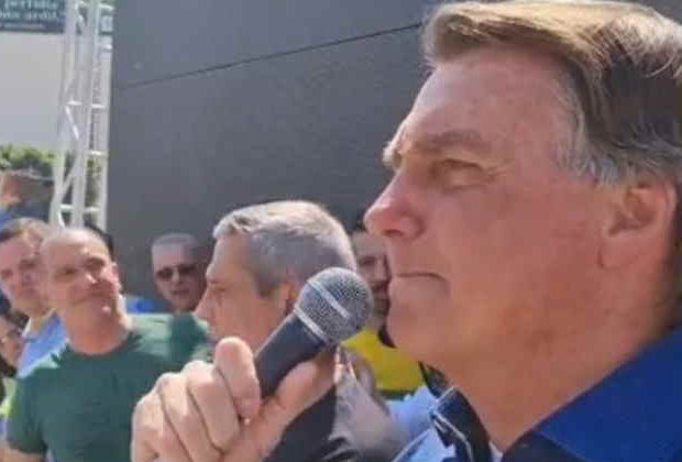 SBT Brasil exibe discurso de Bolsonaro na íntegra e provoca revolta