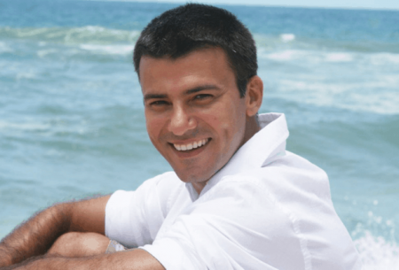 Prova de Amor – Capítulo de Segunda-feira (27/09): Vitor beija Beatriz achando que é Cacilda