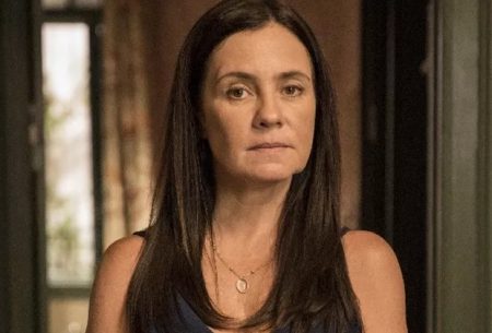 Adriana Esteves lembra depressão por causa de Renascer