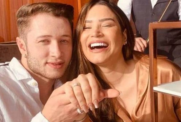 Noivo de Raissa Barbosa, Victor Ferraz anuncia que não será mais ator pornô