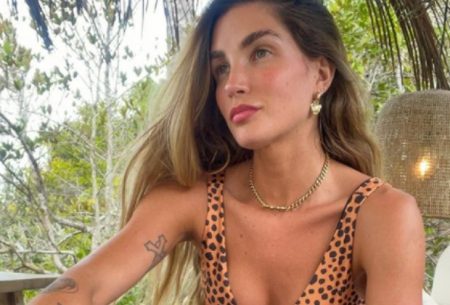 Ex-BBB Aline toma atitude surreal ao ver criança vendendo bala no sinal