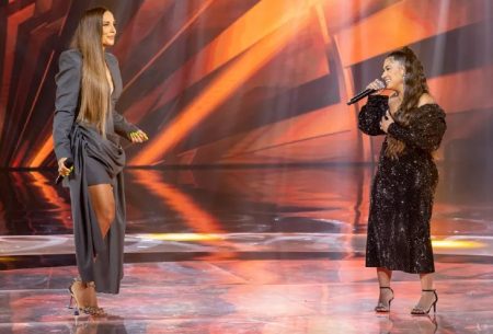 Diferença de altura entre Ivete Sangalo e Simone choca a web