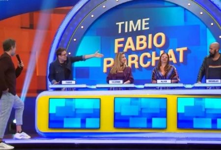 Fábio Porchat leva irmã ao Caldeirão e causa ao citar Luciano Huck