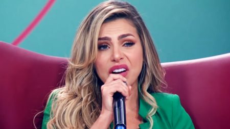 Erika Schneider relembra saída traumática do balé do Domingão do Faustão