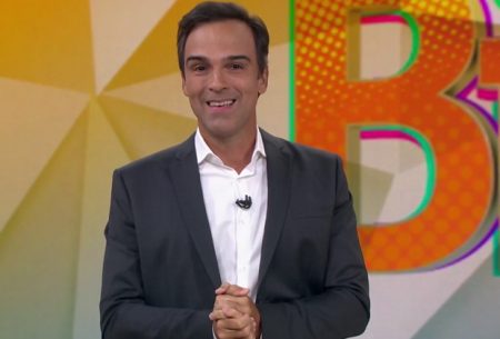 Globo oficializa Tadeu Schmidt no comando do BBB 2022; apresentador desabafa