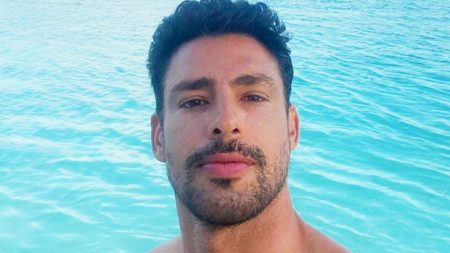 Cauã Reymond abre o jogo sobre vaidade e título de sexy simbol