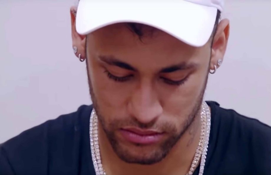 Famoso pratica bullying com Neymar por ter uma Lamborghini e o jogador não