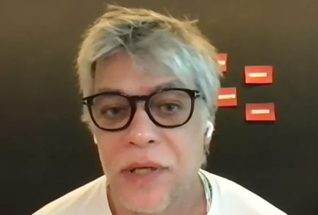 Fábio Assunção comete grande gafe e “mata” Otávio Augusto na Globo