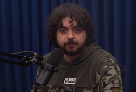Monark dá opinião sobre liberdade nas redes sociais, é detonado e reage furioso