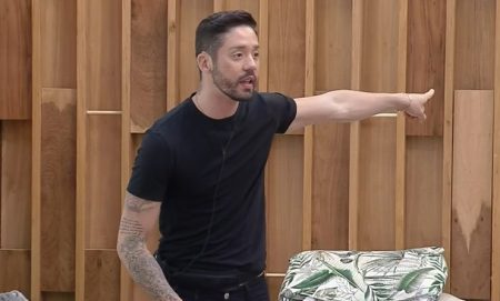 A Fazenda 2021: Dayane gagueja após Rico Melquiades apontar falsidade; assista