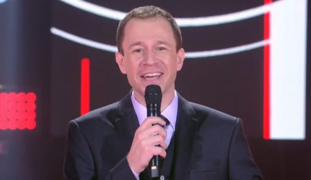Tiago Leifert fecha primeiro trabalho após deixar a Globo