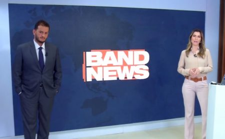 Âncora da BandNews arrasa com Maurício do vôlei após ataque homofóbico