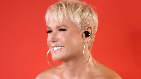 Xuxa fala o que pensa sobre o genro e pede netos a Sasha Meneghel