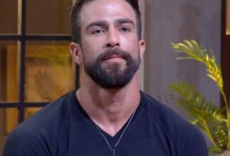 A Fazenda 2021: Eliminado, Erasmo é avisado sobre atitudes machistas e se posiciona