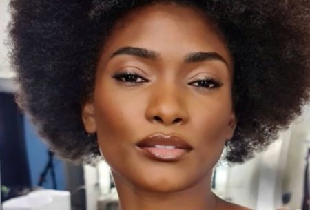 Erika Januza desabafa: “Cresci sendo julgada como feia”