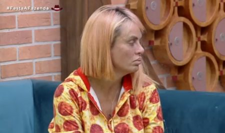 A Fazenda 2021: Valentina ataca Rico Melquiades e leva invertida