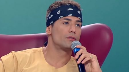 Tiago Piquilo abre o jogo após boatos de que seu pênis encolheu e conta a verdade