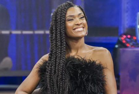 Erika Januza revela se namorado reage às cenas quentes de Verdades Secretas 2