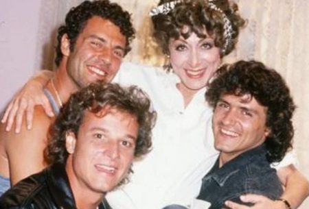 Irmãos em Rainha da Sucata, Jandir Ferrari reencontra Gerson Brenner e mostra momento