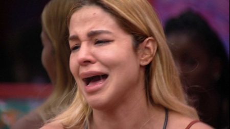 Ex-BBB Kerline é barrada no SPFW e faz triste desabafo