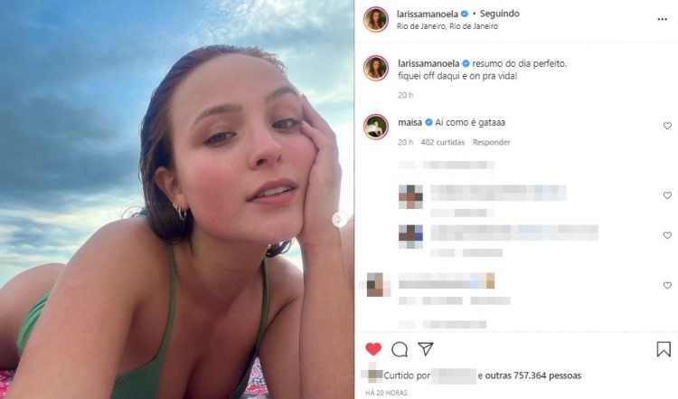 Larissa Manoela posa de biquíni em praia do Rio e surpreende os fãs