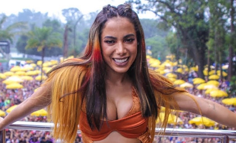 Prefeitura de São Paulo libera Carnaval 2022 com Anitta e mais de 400 blocos