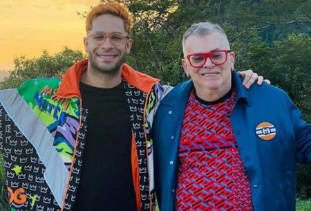 Rainer Cadete surpreende Walcyr Carrasco com homenagem especial em aniversário
