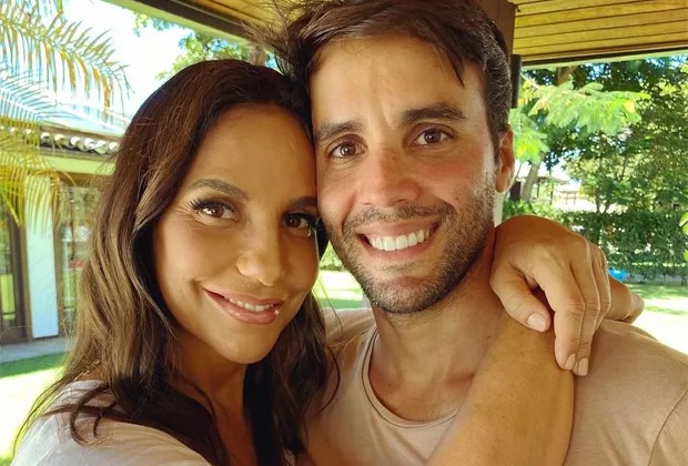 Marido de Ivete Sangalo desabafa e faz reflexão após deletar fotos do Instagram