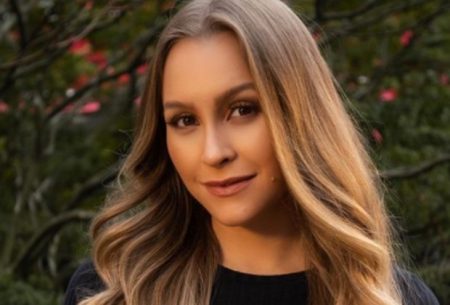 Carla Diaz revela tatuagem que fez por personagem marcante