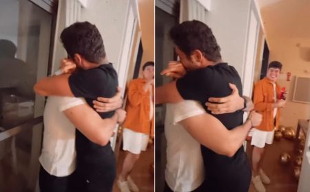 A Fazenda 2021: Rico Melquiades beija bonitão no hotel; veja