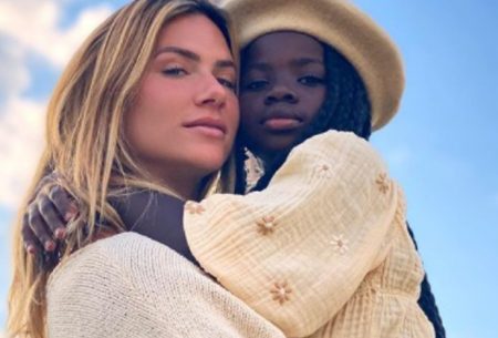 Giovanna Ewbank revela em quem sua filha Titi se inspira e expõe situação