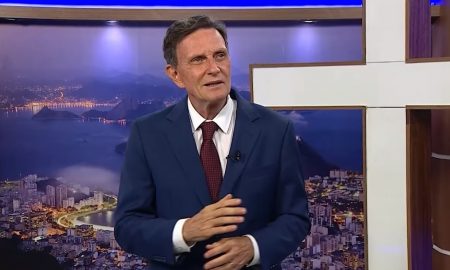 De olho em 2022, Marcelo Crivella volta a fazer orações na Record