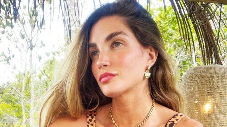 Ex-BBB Aline Gotschalg se revolta com influenciadoras ostentando férias na Bahia