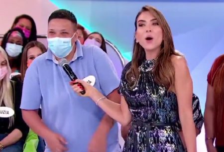 Mulher pega Patrícia Abravanel de surpresa com cantada: “Uma mulher dessas”