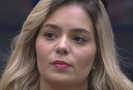 Viih Tube diz saber de famoso que estará no BBB 2022 e faz mistério com os fãs