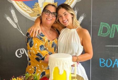 Virgínia Fonseca revela à mãe que vai para o BBB 2022 e reação dela impressiona