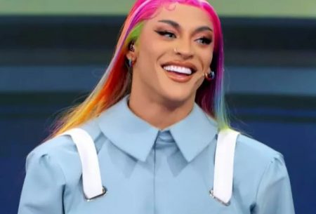 Pabllo Vittar revela que foi pedida em casamento por homem casado