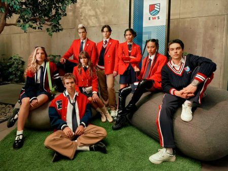 Netflix comemora repercussão do remake de Rebelde e promete nova temporada