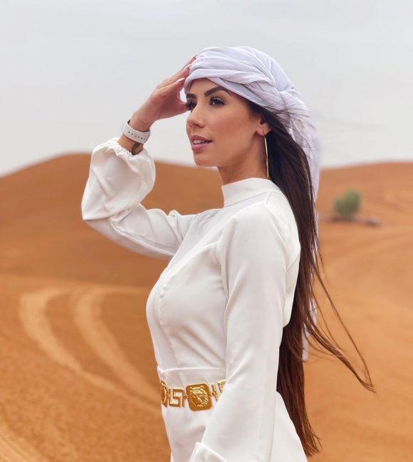 Maria Lina curte viagem em Dubai