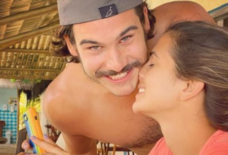 Nicolas Prattes confessa planos de casar com namorada: “No caminho”