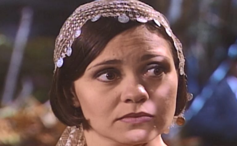 O Cravo e a Rosa